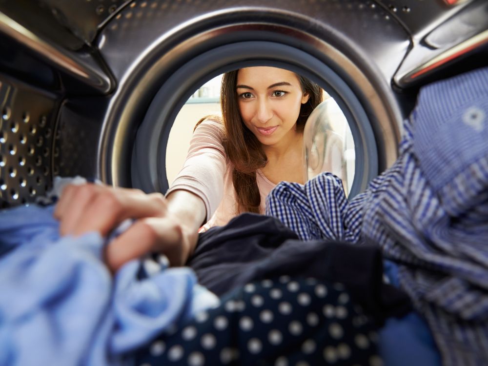 O que fazer para limpar a máquina de lavar muito suja?