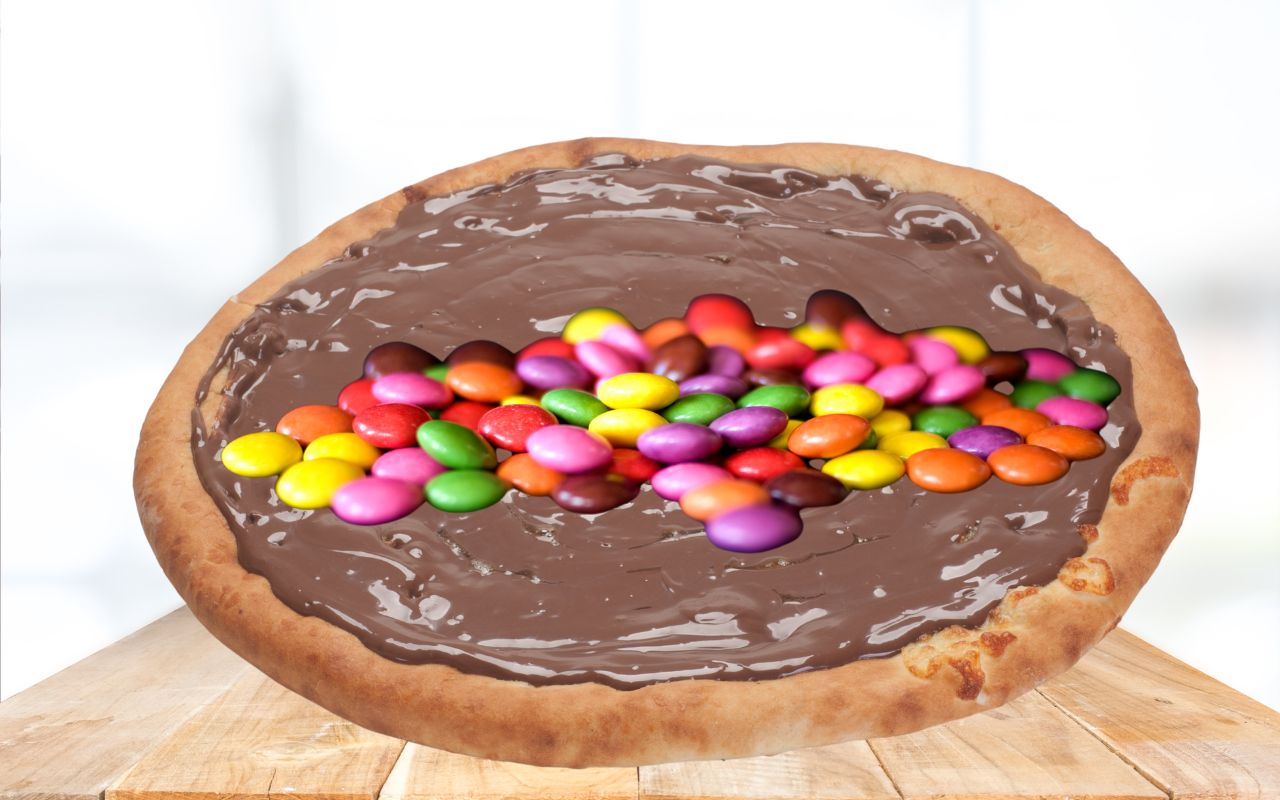 Esfirra de chocolate com M&M’s massa simples com 2 ingredientes
